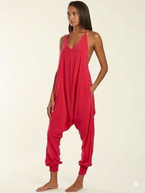 The Savannah Jumpsuit Harem Buddha Pants Halter Neck Size M Yoga Athleisure Red